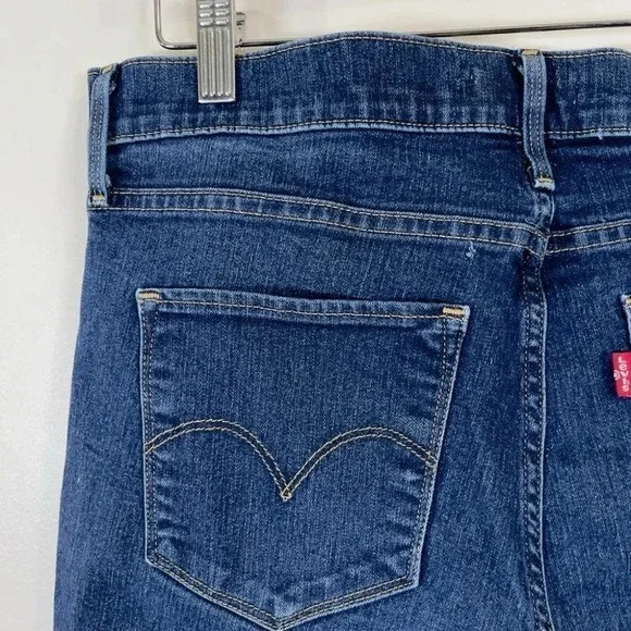 Levi's 312  Shaping Slim Dark Wash Blue Jeans - Picture 12 of 16